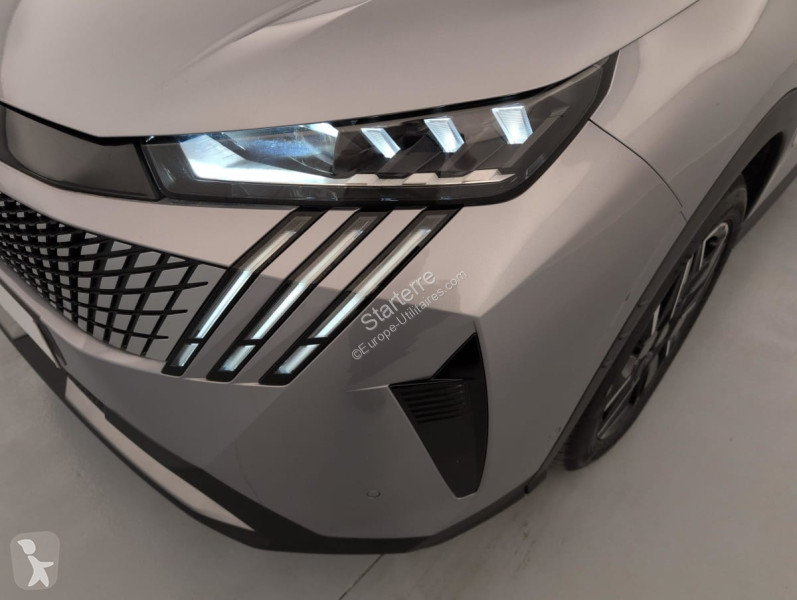 Véhicule utilitaire Peugeot