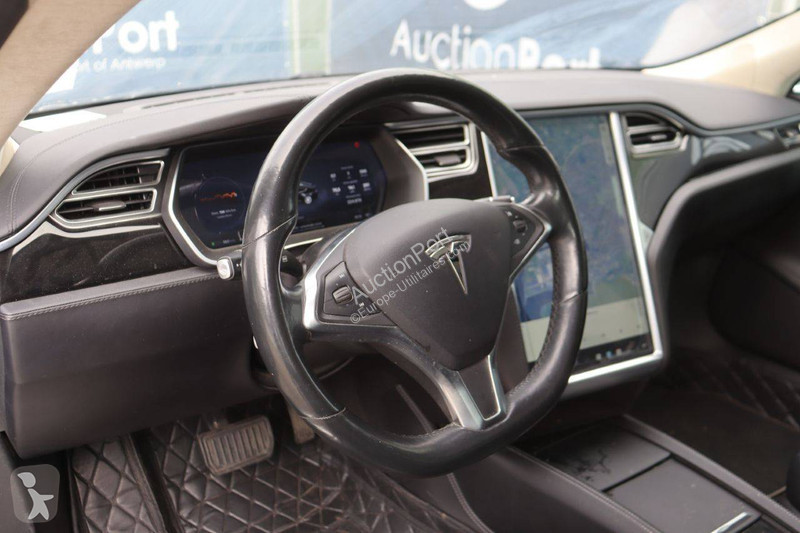 Furgoneta Tesla
