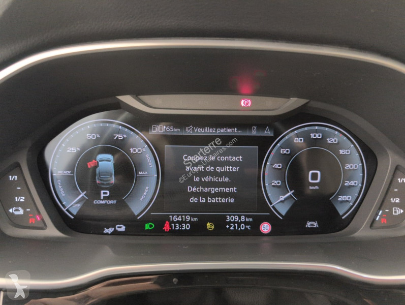 Véhicule utilitaire Audi Q3