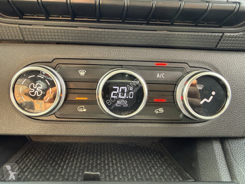 Samochód dostawczy Renault E-Tech 45kWh 122PK...