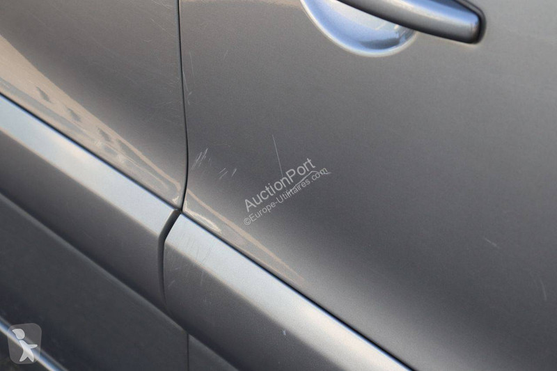 Véhicule utilitaire Peugeot