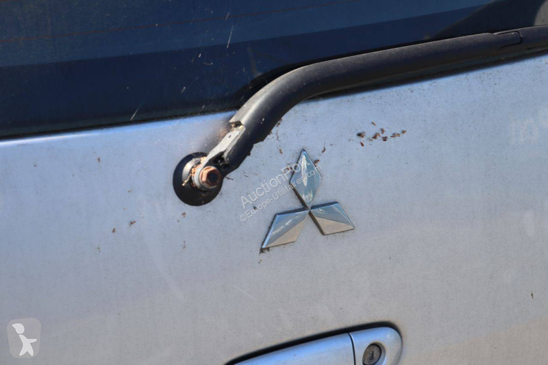 Samochód dostawczy Mitsubishi