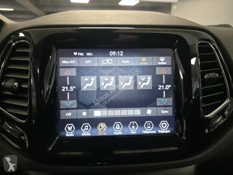 Véhicule utilitaire Jeep 1.3 GSE T4 130 4x2...