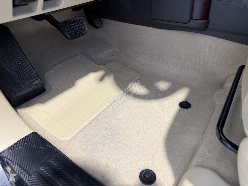 Samochód dostawczy Toyota LAND CRUISER 177 D-4D...