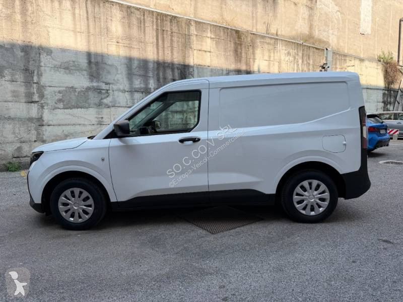 Комерційні автомобілі Ford