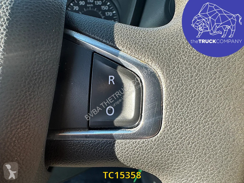 Véhicule utilitaire Renault 145.35 klubb