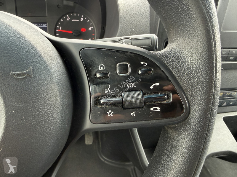 Mercedes 515 1.9 CDI 150PK Automaat Laadklep...