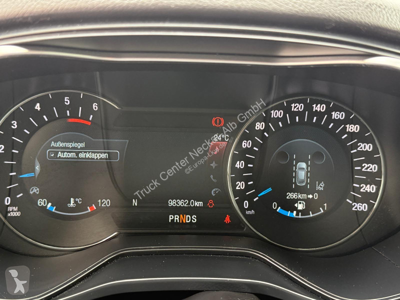 Véhicule utilitaire Ford Turnier Titanium 2.0...