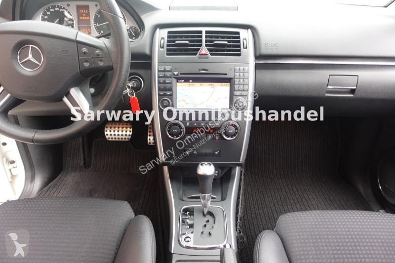 Véhicule utilitaire Mercedes B...
