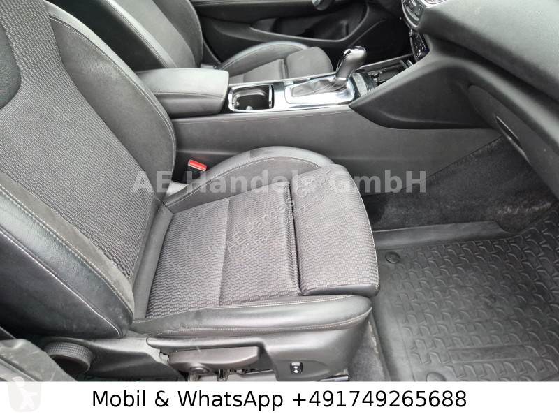 Véhicule utilitaire Opel B Sports Tourer 2.0...