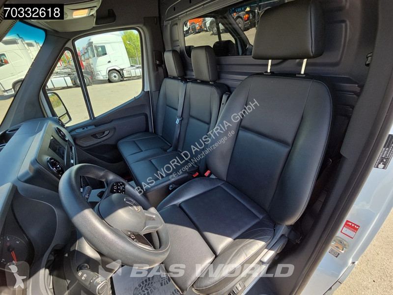 Véhicule utilitaire Mercedes 317 CDI Automatik...