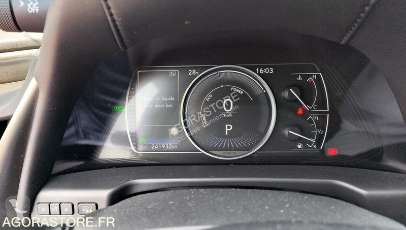Véhicule utilitaire Lexus ES300H