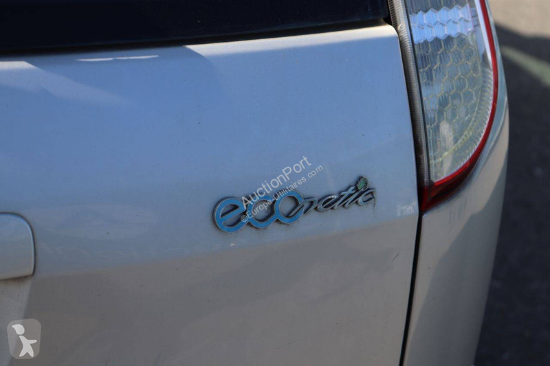 Véhicule utilitaire Ford
