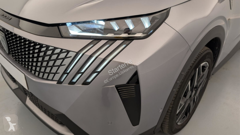 Véhicule utilitaire Peugeot