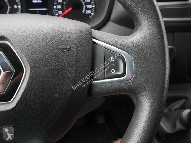Furgoneta Renault 135PK