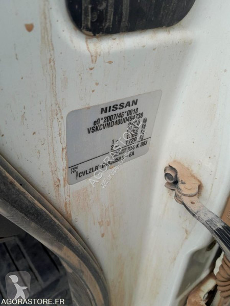 Véhicule utilitaire Nissan NAVARA
