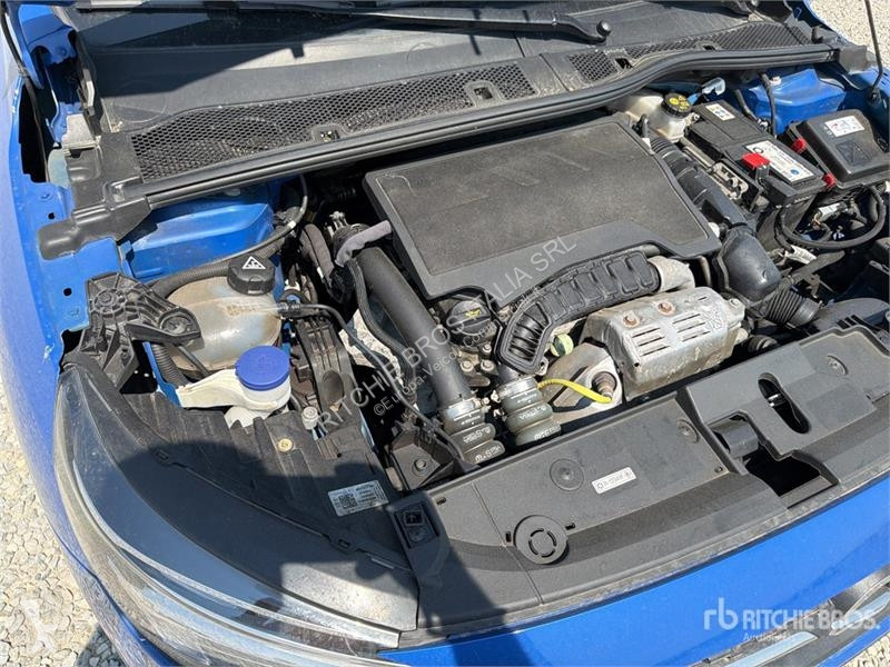 Furgoneta Opel 1.2