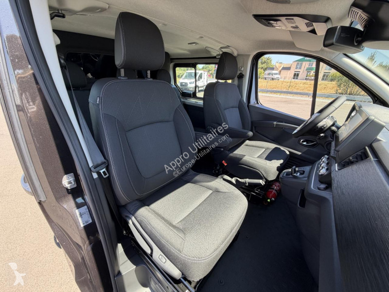 Véhicule utilitaire Renault TRAFIC L1H1 EXTRA...