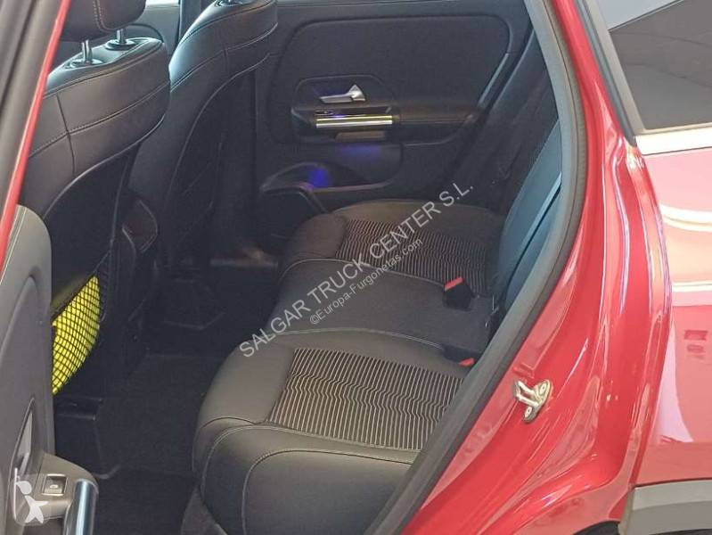 Комерційні автомобілі Mercedes