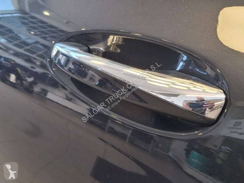 Furgoneta Mercedes