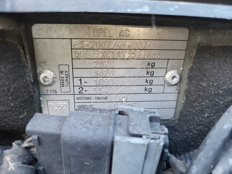 Furgoneta Opel 90pk