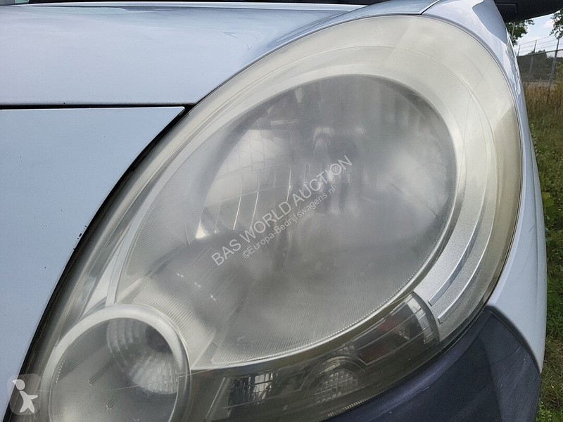 Furgoneta Renault 75PK