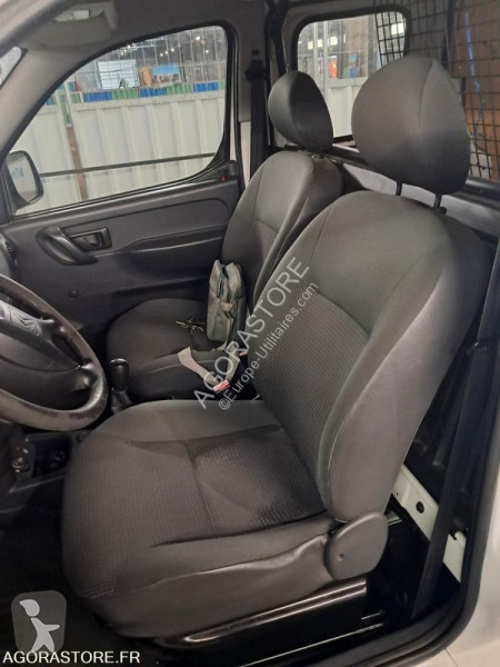 Лекотоварен автомобил Citroën BERLINGO