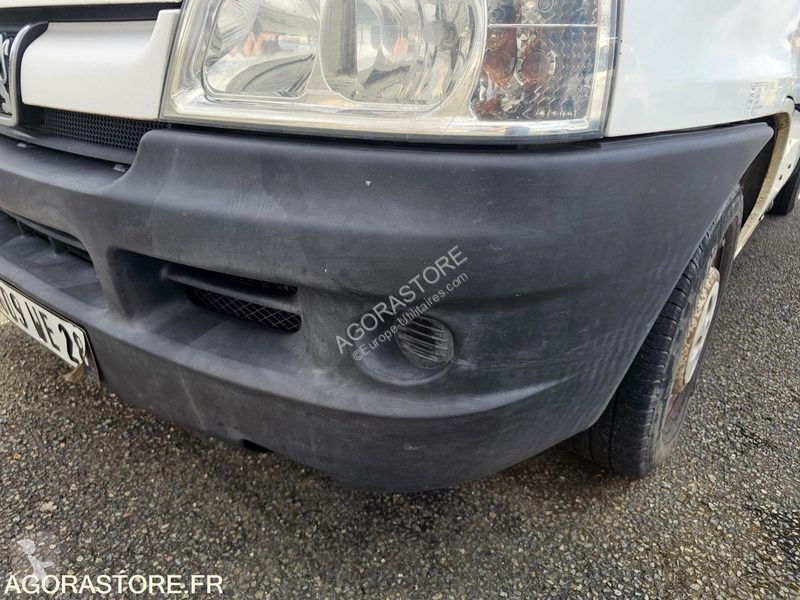 Лекотоварен автомобил Peugeot