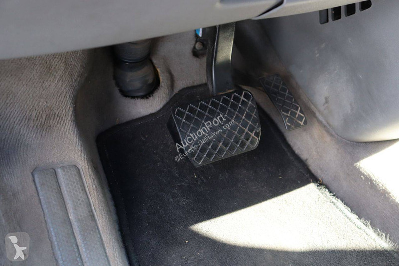 Furgoneta Volkswagen TDI 96 KW AUT