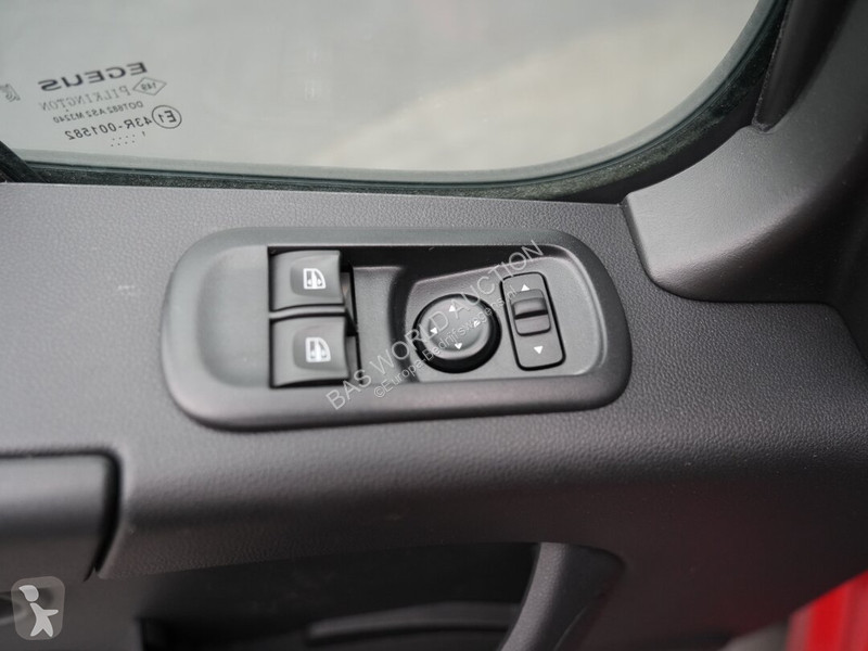 Bedrijfswagen Renault 135PK