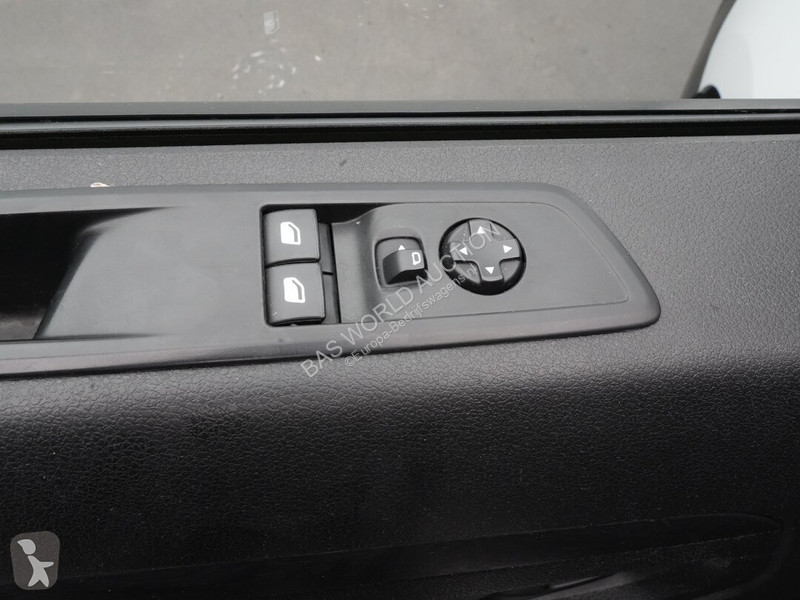 Bedrijfswagen Fiat 144pk