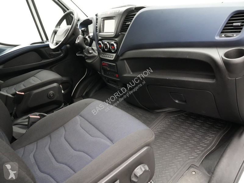 Bedrijfswagen Iveco 70C18
