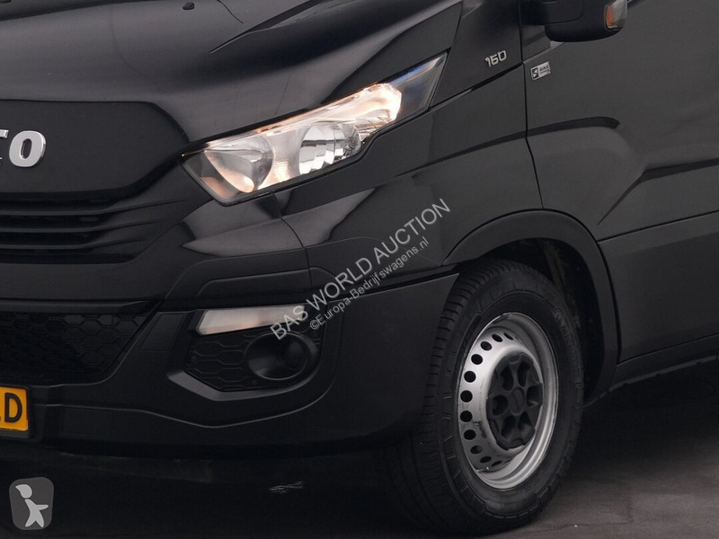 Bedrijfswagen Iveco 35S16