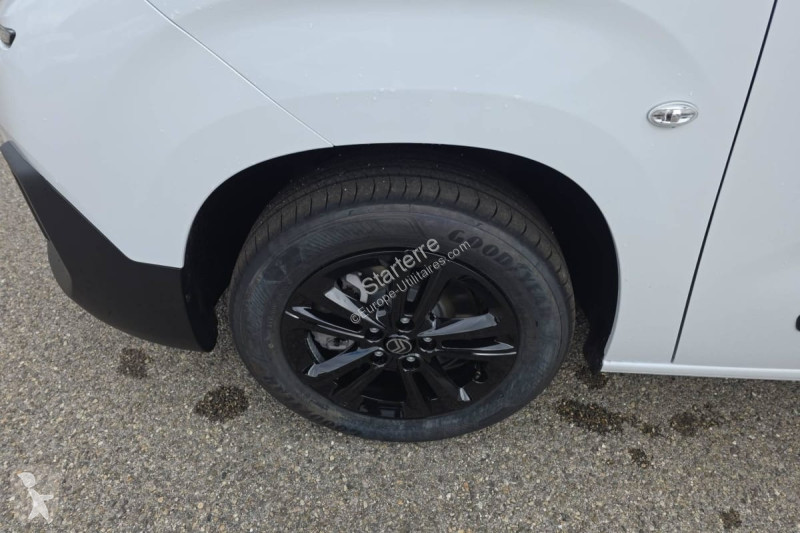 Véhicule utilitaire Citroën  BERLINGO CABINE...