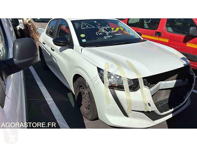 Коммерческий автомобиль