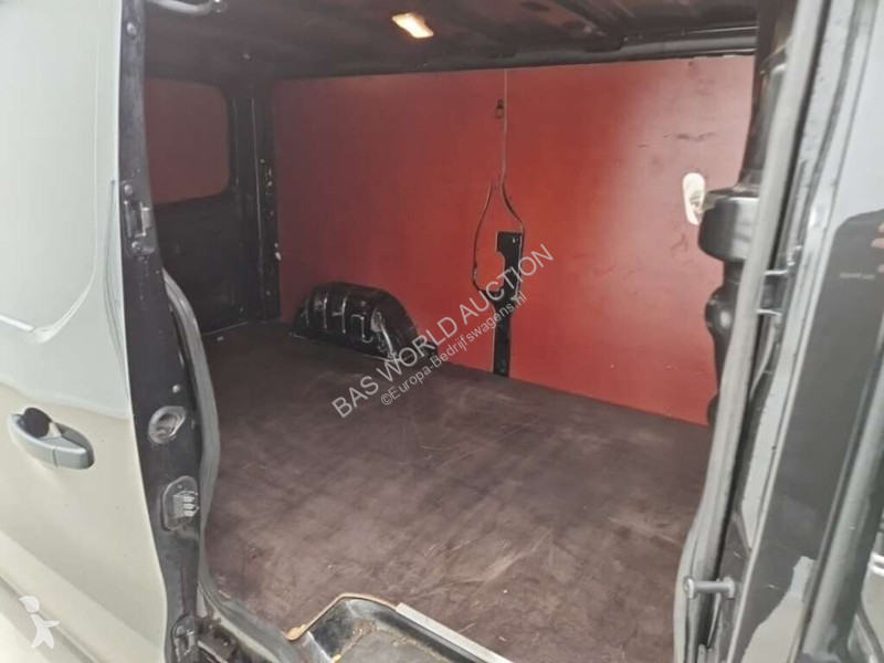 Veículo utilitário Nissan 2.0 130 L2H1 N-Conn....
