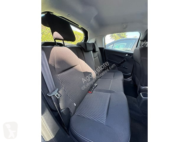 Коммерческий автомобиль Peugeot 208