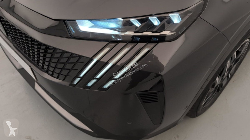 Véhicule utilitaire Peugeot