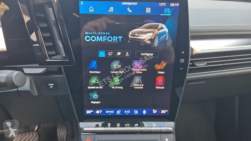 Veículo utilitário Renault MEGANE E-TECH