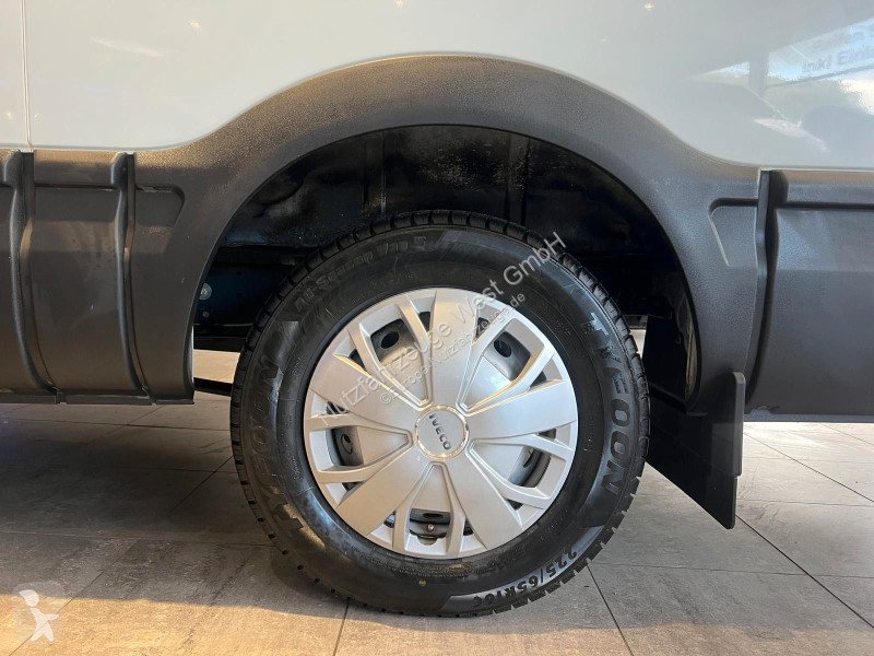 Furgoneta Iveco 35S17 3,0...