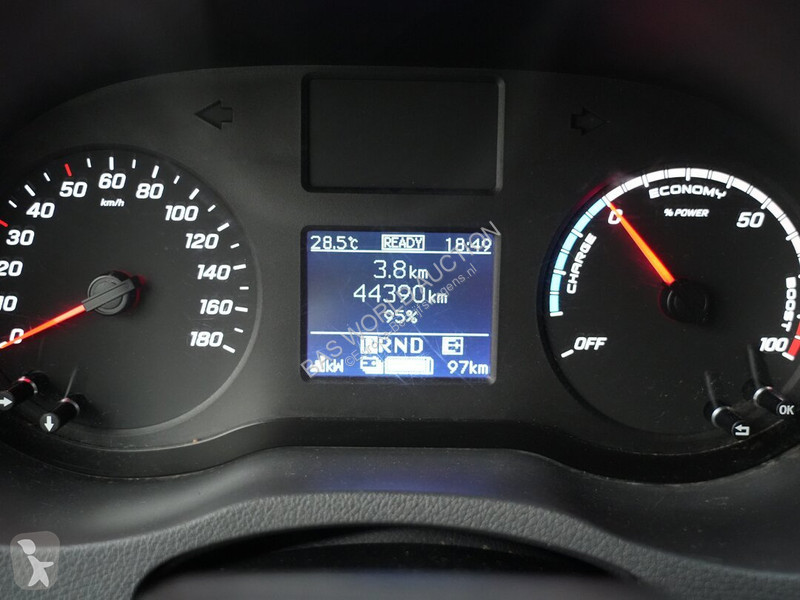Haszongépjármű Mercedes 312