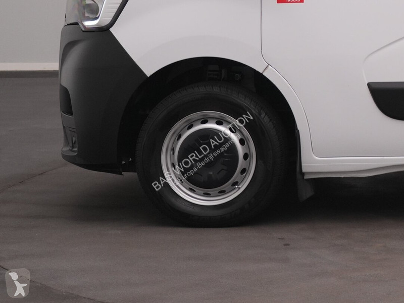 Furgoneta Renault 145PK