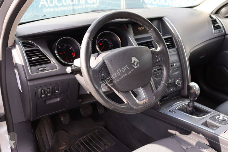 Haszongépjármű Renault  latitude
