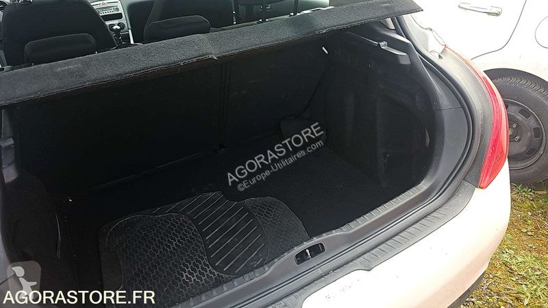 Veículo utilitário Peugeot 308