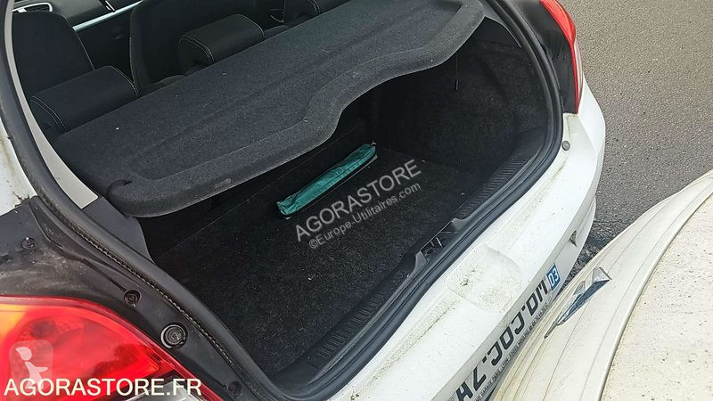 Veículo utilitário Renault CLIO