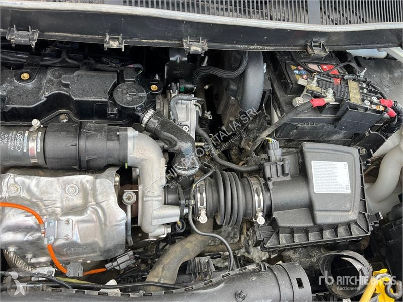 Veículo utilitário Ford Courier Cargo Van