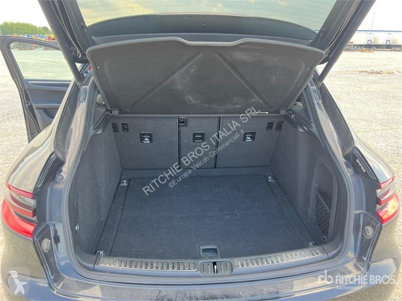 Veículo utilitário Porsche SUV