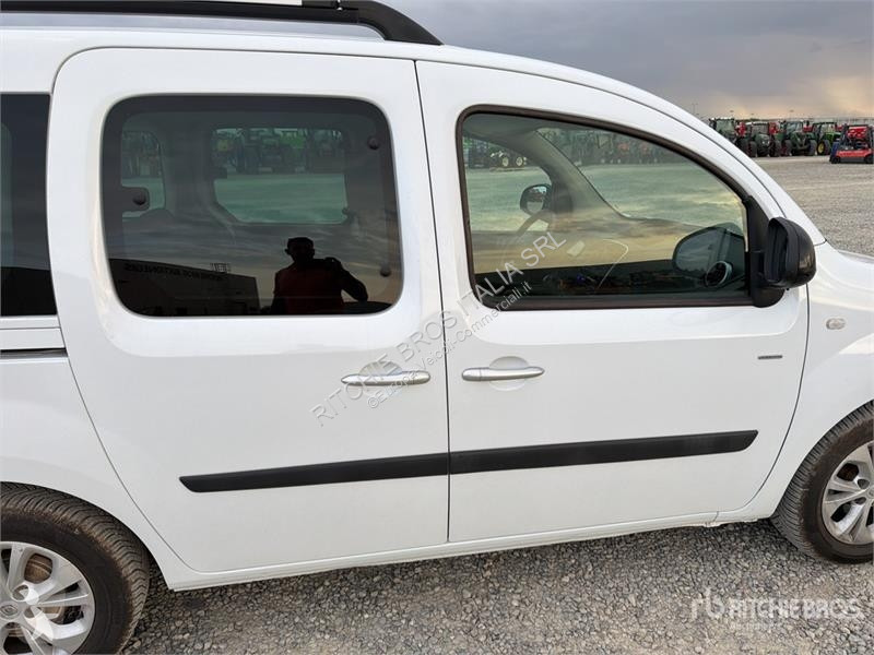 Veículo utilitário Renault New-kangoo Automobile
