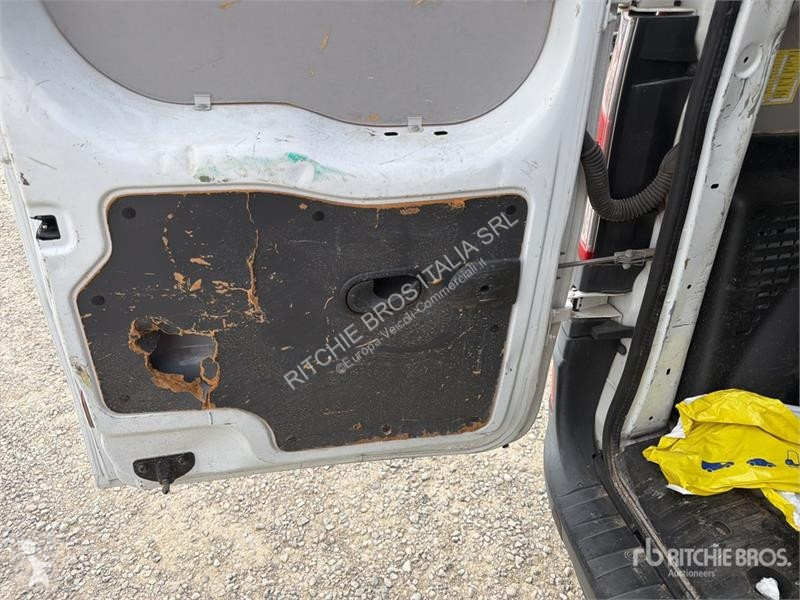 Veículo utilitário Renault Cargo Van