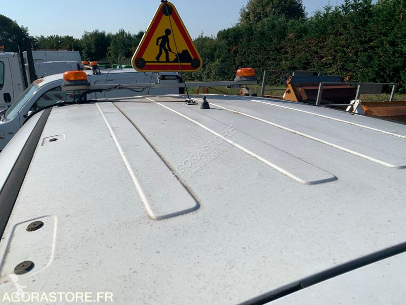 Véhicule utilitaire Fiat DOBLO